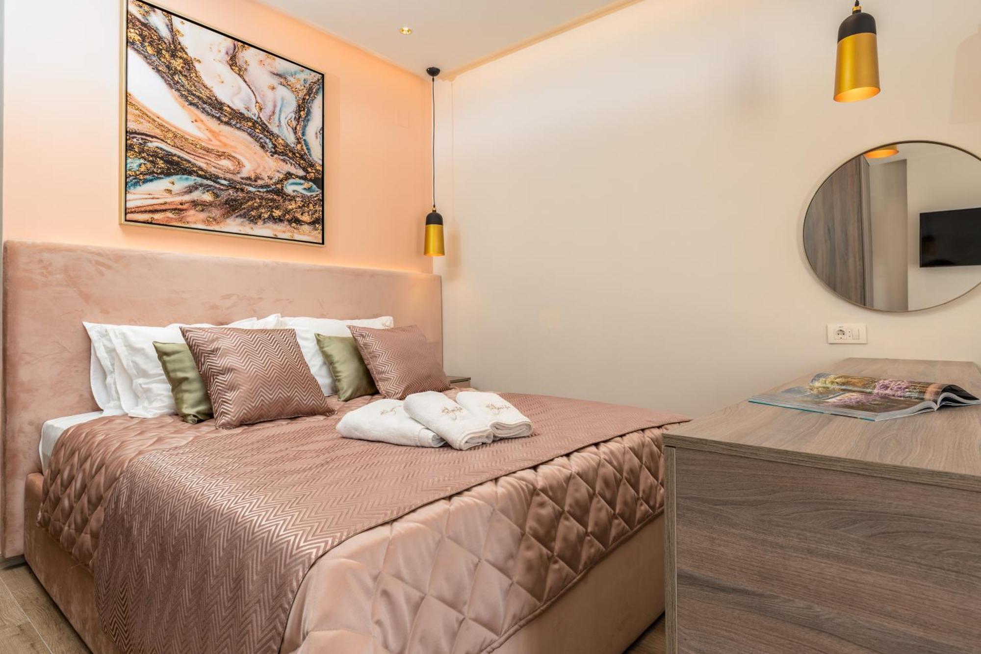 Hotel Vila Hedonija Herceg Novi Dış mekan fotoğraf