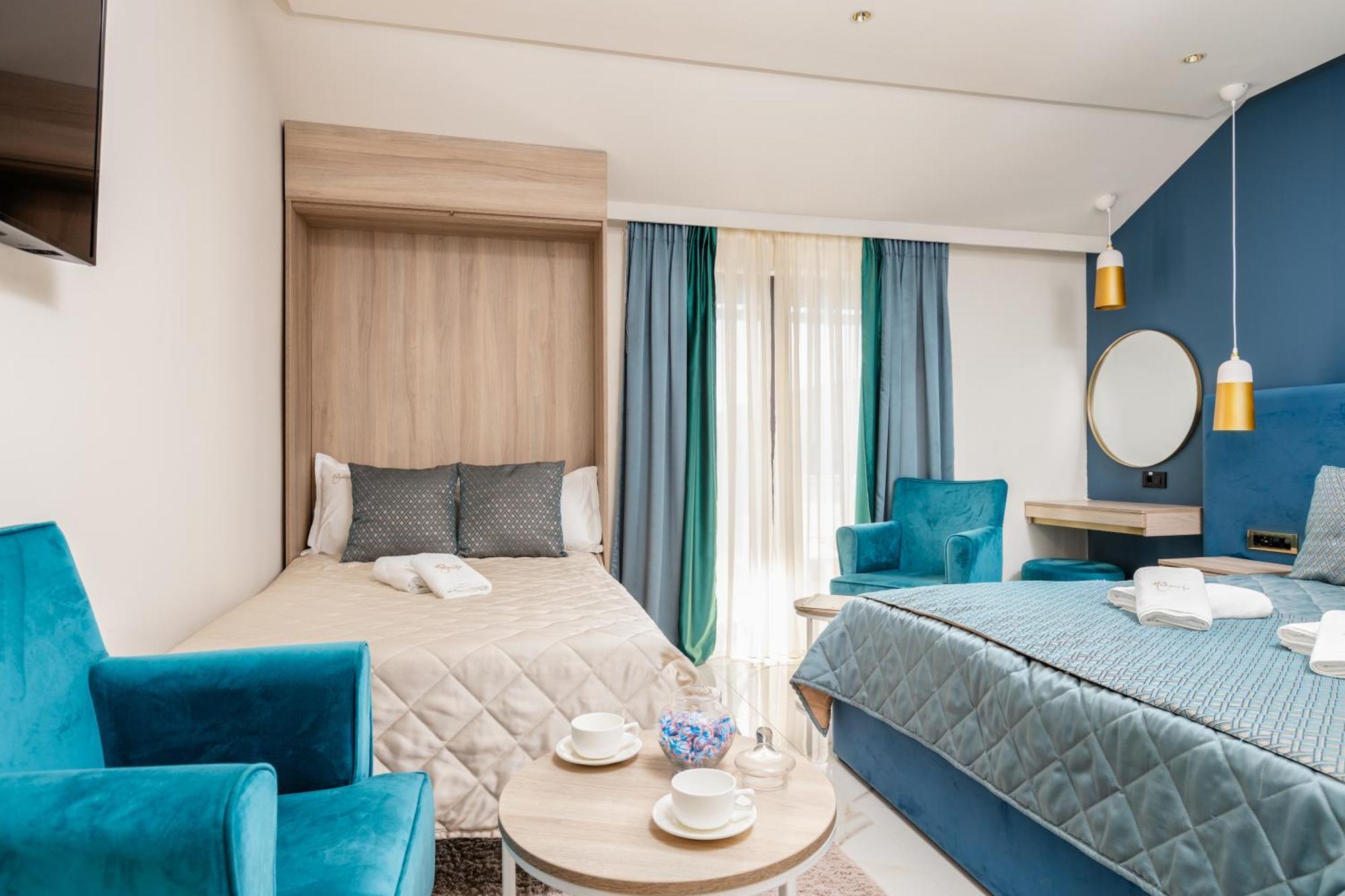 Hotel Vila Hedonija Herceg Novi Oda fotoğraf